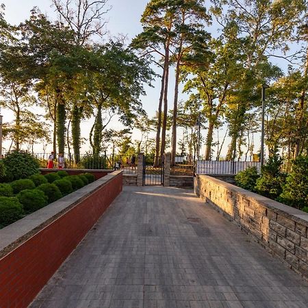 Apartament 7M Z Basenem W Jednym Budynku Klifowa Rewal Bon Turystyczny !!! Free Private Parking Luaran gambar