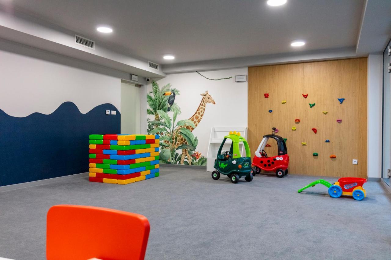 Apartament 7M Z Basenem W Jednym Budynku Klifowa Rewal Bon Turystyczny !!! Free Private Parking Luaran gambar